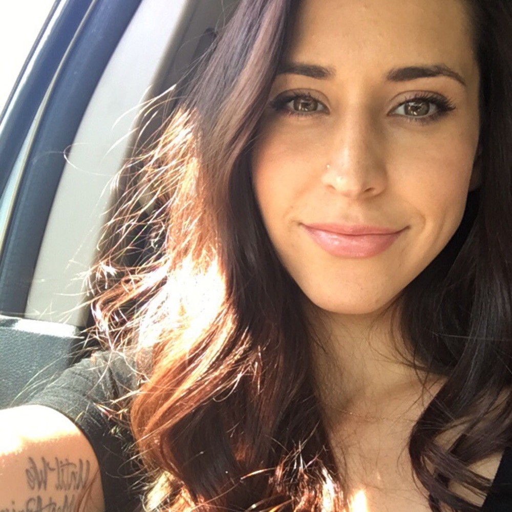 Meet your Posher, Becca